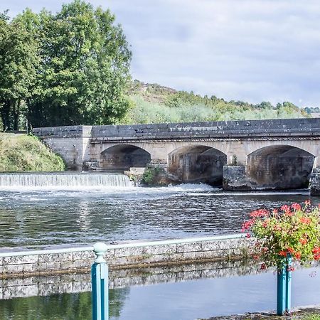 Entre Canal Et Vignes Bed and Breakfast Escolives-Sainte-Camille Exterior foto