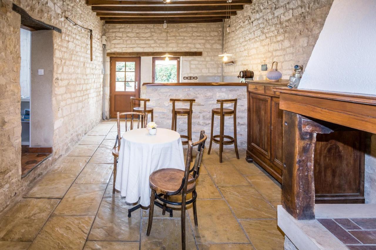 Entre Canal Et Vignes Bed and Breakfast Escolives-Sainte-Camille Exterior foto